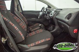 Citroën C1 1.0 VTi Feel Airco picture 18