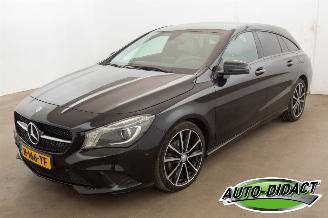 Damaged car Mercedes Cla-klasse 180 Shooting Brake Automaat Navi Camera Lease Edition 2016/4