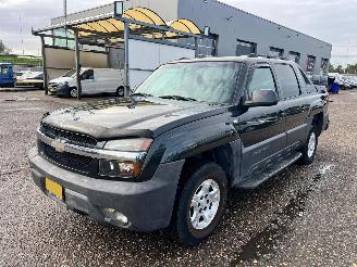 Unfallwagen Chevrolet Avalanche 5.3 4WD 1500 Automaat Clima Leder 2003/9