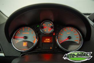 Peugeot 207 1.6 VTi Automaat Clima Navi Leder Pano Allure picture 6