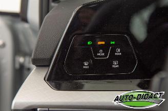 Volkswagen Golf 1.0 TSI 3129 km Clima Navi Camera Life Business picture 12