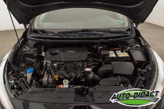 Kia Cee d 1.6 GDI 117.593 Clima Navi Camera ComfortPlusLine Navigator picture 39