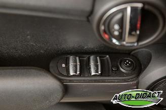 Mini Cooper 1.5 Airco Navi Business picture 11