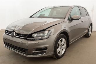 Schadeauto Volkswagen Golf 1.4 TSI Automaat Clima Navi Leder 2016/4