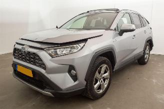 damaged passenger cars Toyota Rav-4 2.5 Hybrid AWD Clima Navi Camera Elek Dak 2020/7