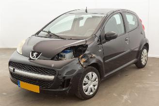 krockskadad bil auto Peugeot 107 1.0-12V XS 2010/6