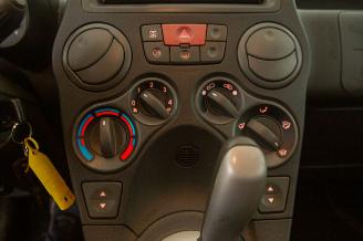 Fiat Panda 1.2 Automaat 95.513 km NAP Dynamic picture 8