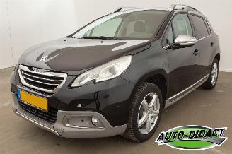 skadebil auto Peugeot 2008 1.2 PureTech Automaat Pano Clima Navi  Blue Lease Executive 2014/10