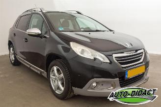 Peugeot 2008 1.2 PureTech Automaat Pano Clima Navi  Blue Lease Executive picture 2