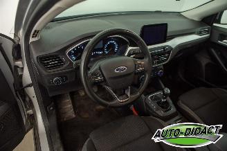 Ford Focus 1.0 EcoBoost Hybrid Clima Navi Camera Trend Edition Business picture 25