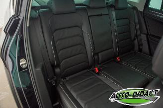 Volkswagen Tiguan 1.5 TSI Automaat Pano 360-Camera Digital Dash ACT Highline Business R picture 22