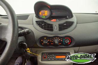 Renault Twingo 1.2 Airco 98.738 km Authentique picture 10