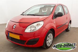 skadebil auto Renault Twingo 1.2 Airco 98.738 km Authentique 2009/10