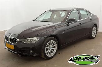 Avarii autoturisme BMW 3-serie 318i Automaat Navi Clima Leder Corporate Lease High Executive 2018/2