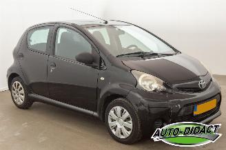 Toyota Aygo 1.0 VVT-i Airco Comfort picture 2