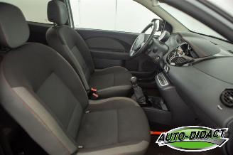 Renault Twingo 1.2 16V Dynamique Clima picture 16