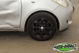 Toyota Yaris 1.3 VVTi Airco picture 29