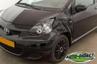 Toyota Aygo 1.0 12V Comfort Navigator picture 30