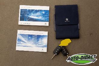 Peugeot 3008 Pano Autom 1.6 - 85kW BlueHDi GT Line 85kW S&S picture 14