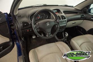 Peugeot 206 CC 2.0-16V Clima Leder picture 23