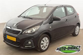 krockskadad bil auto Peugeot 108 1.0 e-VTi Airco Active 2015/2