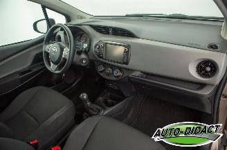 Toyota Yaris 1.5 82kw Airco 37.372 km picture 19