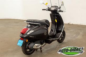 Vespa  Primavera picture 4