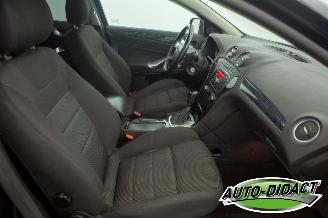 Ford Mondeo 2.0 TDCi Automaat Clima Titanium picture 18