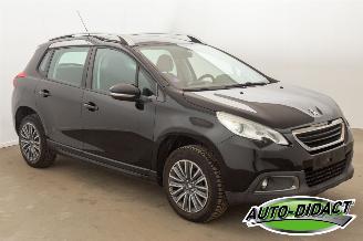 Peugeot 2008 1.2 Active 118.099 km Navi Airco picture 2