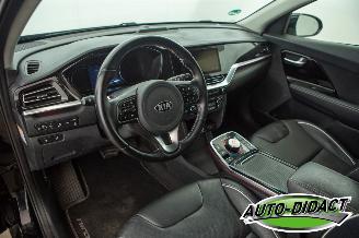 Kia e-Niro ExecutiveLine 64 kWh leder Camera Clima Navi picture 24
