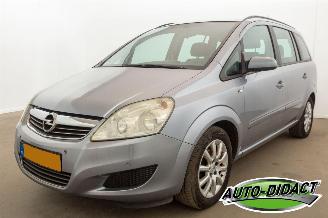 Vaurioauto  passenger cars Opel Zafira 1.8 Koppeling matig Temptation 2026/3