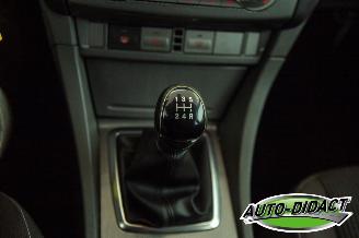 Ford Focus 1.6 Titanium picture 18