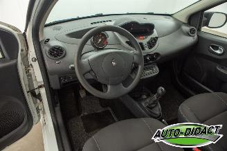 Renault Twingo 1.2-16V Airco Dynamique picture 19