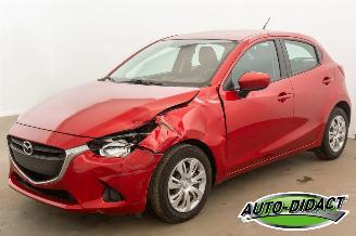 uszkodzony samochody osobowe Mazda 2 1.5 47.741 km Airco Ambition 2015/8