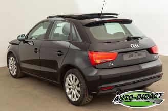 Audi A1 1.6 TDI Airco Pano Ambition picture 3