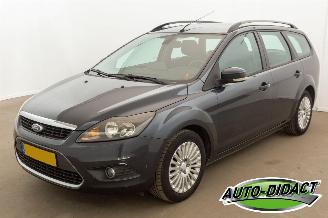 Coche accidentado Ford Focus 1.6 Clima Navi Titanium 2008/9