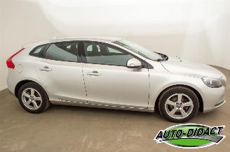 Volvo V-40 2.0 D2 Navi Clima picture 44