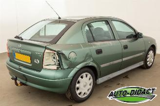 Opel Astra 1.6-16V Club picture 4