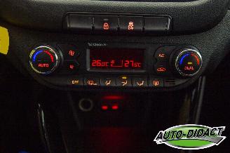 Kia Cee d 1.6 GDI Clima Navi Camera picture 10