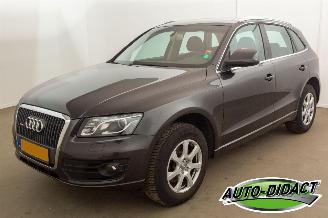 skadebil auto Audi Q5 2.0 TFSI Quattro Automaat Pro Line 2010/6