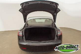 Tesla Model 3 Long Range AWD 75 kWh Pano Leder picture 33