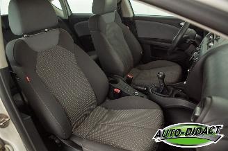 Seat Leon 1.6 TDI Airco picture 17