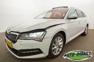 Damaged car Skoda Superb 1.5 TSI Automaat Pano Digi Dash Navi ACT Business Edition 2023/9