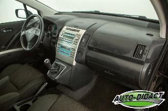 Toyota Verso 1.8 VVT-i Sol Clima picture 17