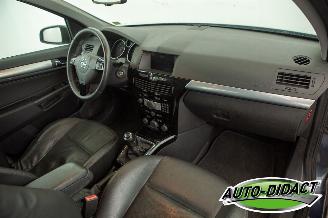 Opel Astra 1.6 Cosmo Navi Stoelverwarming Leder picture 20