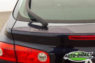 Renault Laguna 2.0-16V Clima Navi Tech Line picture 30