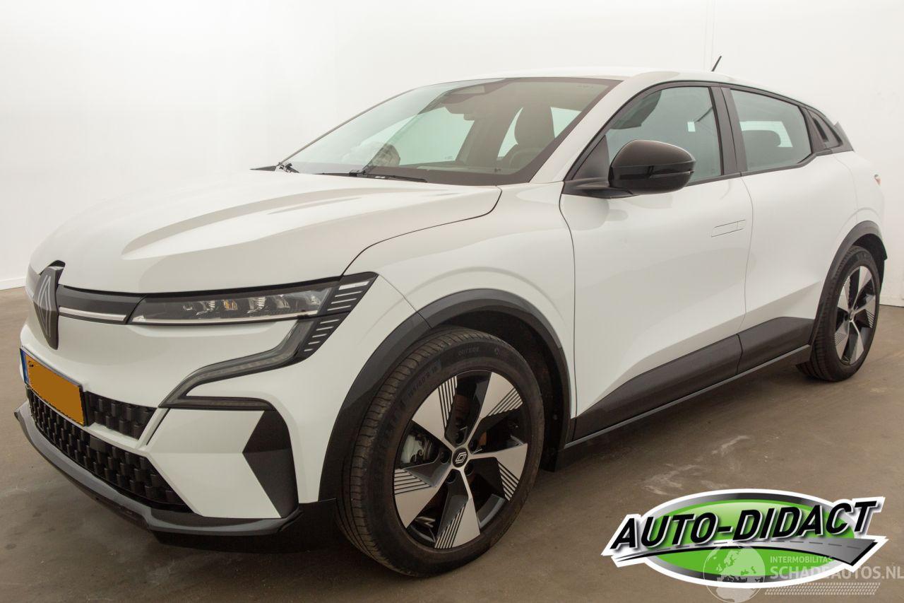 Renault Mégane E-Tech No Active crash mode SOH 95% EV60 Optimum Charge Business Ed.