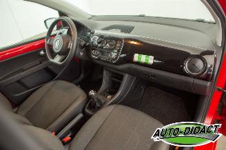 Volkswagen Up! 1.0 move up! BlueMotion picture 6