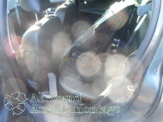 Peugeot 207 207 SW (WE/WU) Combi 1.6 16V (EP6C(5FS)) [88kW]  (06-2007/10-2013) picture 10