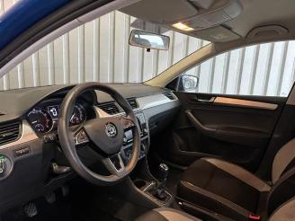 Skoda Rapid 1.0 TSI Spaceback Ambition picture 11